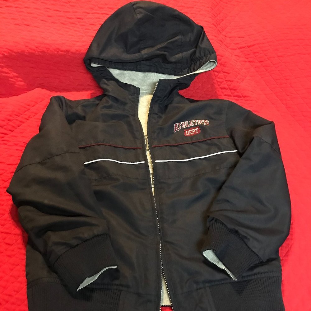 Boy's 5T (maybe larger) reversible navy blue jacket w/zipper